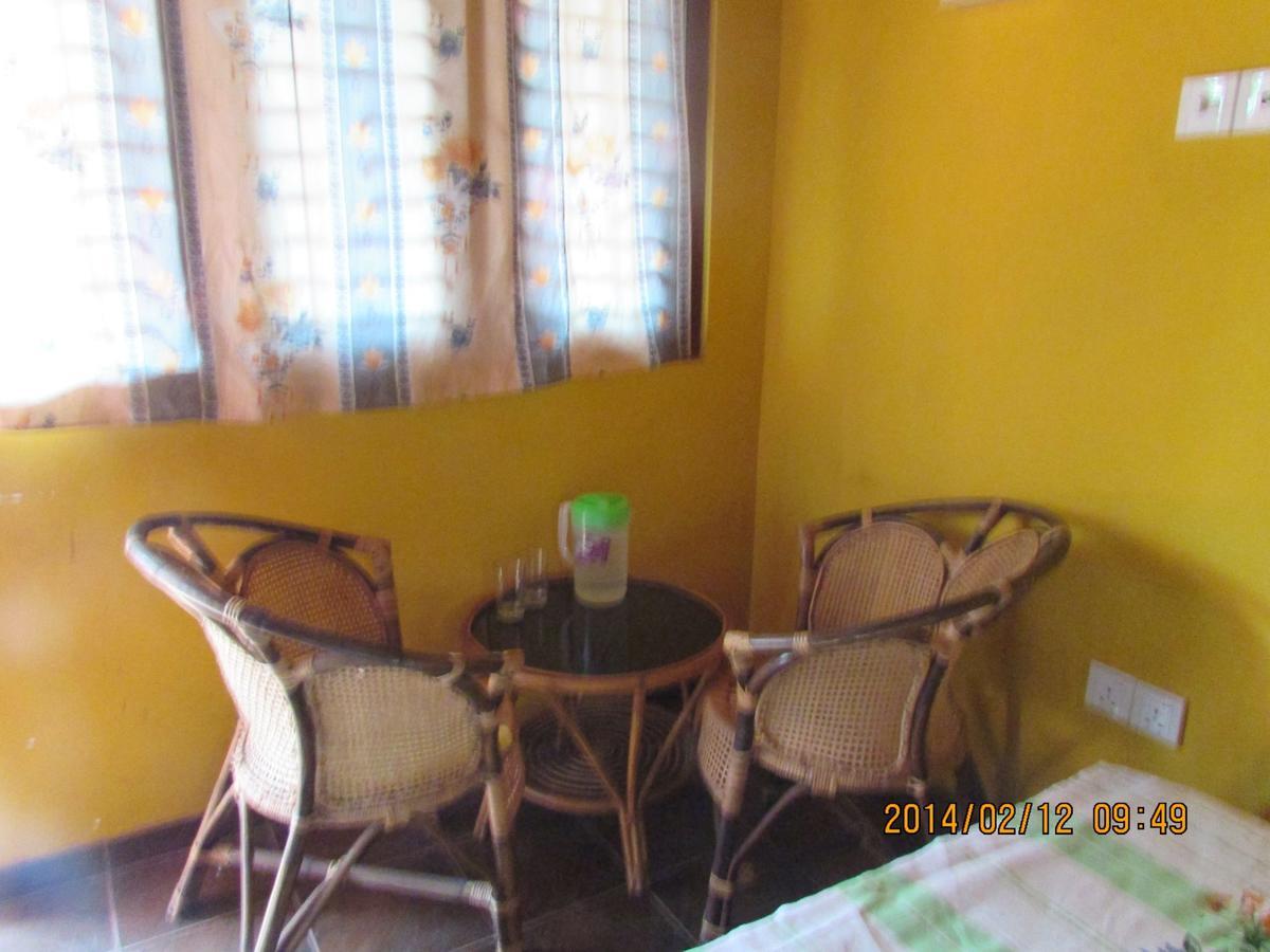 The Breeze Hotel Elpitiya  Exterior photo